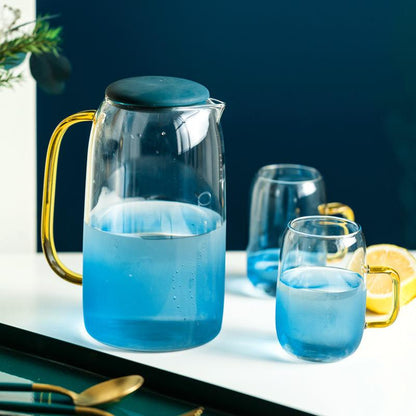 Ensemble de Service en Verre : Carafe avec Couvercle et Verres Assortis - Élégance et Praticité pour vos Boissons