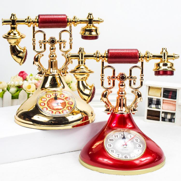 Téléphone Décoratif Vintage avec Horloge Intégrée