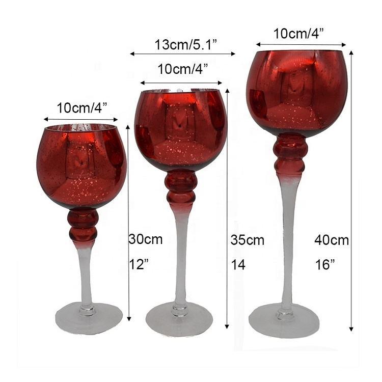 3 supports de bougies en verre, ajoutant une touche élégante à votre décoration.